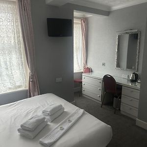 Familien-Zimmer
